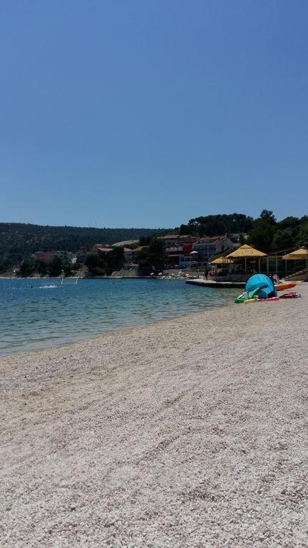 apartman Relax Apartment Marina Exterior foto