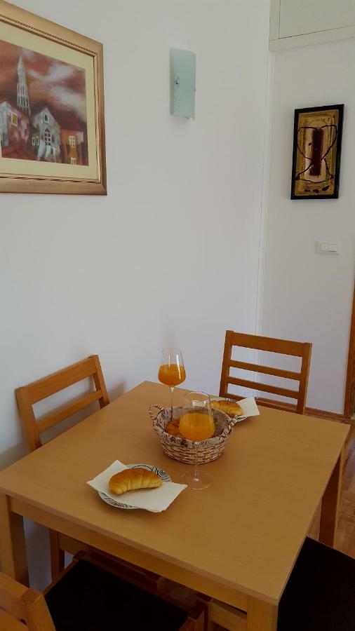 apartman Relax Apartment Marina Exterior foto