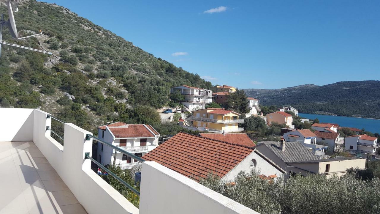 apartman Relax Apartment Marina Exterior foto