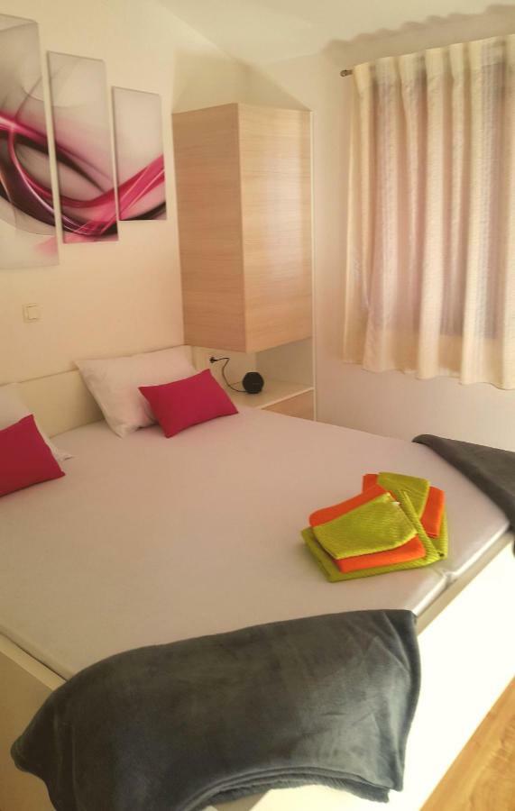 apartman Relax Apartment Marina Exterior foto