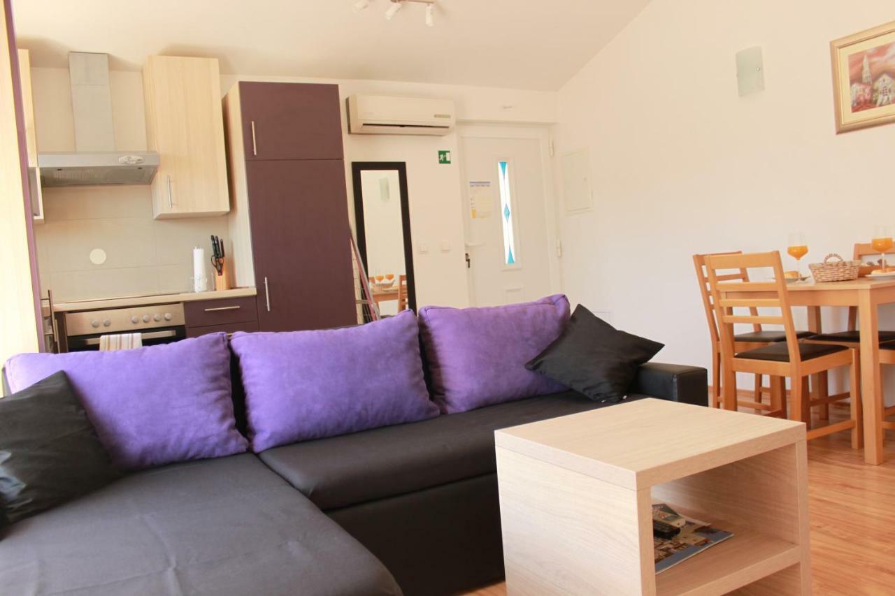 apartman Relax Apartment Marina Exterior foto